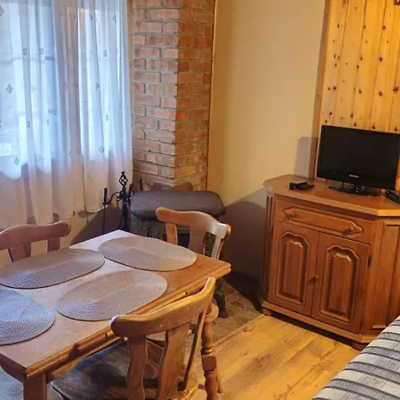 Rybacka Alojamento de Turismo Selvagem Rusinowo (Slawno)