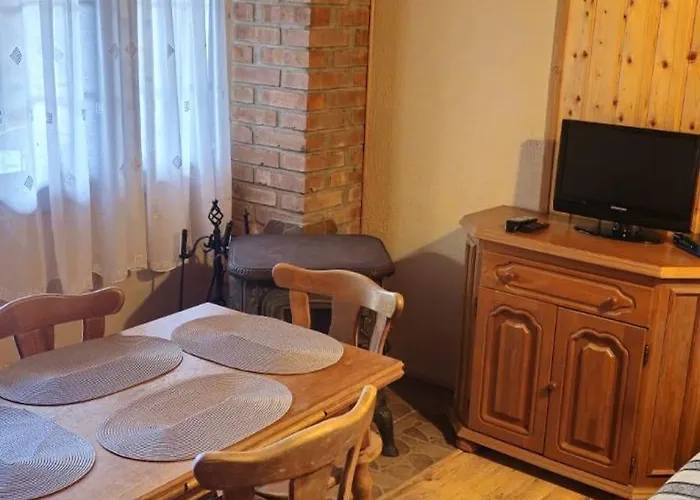 Rybacka Alojamento de Turismo Selvagem Rusinowo (Slawno)